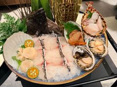 石斑鱼海鲜拼盘-珍滋味海鲜火锅酒家(蓝色港湾店)