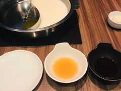 -我那覇豚肉店(カフーナ旭橋店)