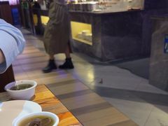 -蒙肥羊·酸汤潮牛·鲜牛肉火锅烤肉自助(岗顶店)