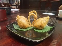 鲍鱼天鹅酥-白天鹅宾馆-玉堂春暖餐厅