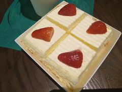 -格瑞思动物奶油生日蛋糕(圆融店)