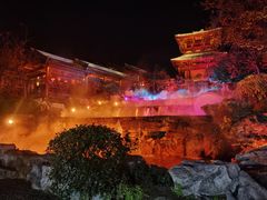 -茅山东方盐湖城景区