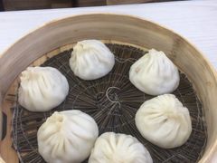 -珊珊小笼馆(仙霞路店)