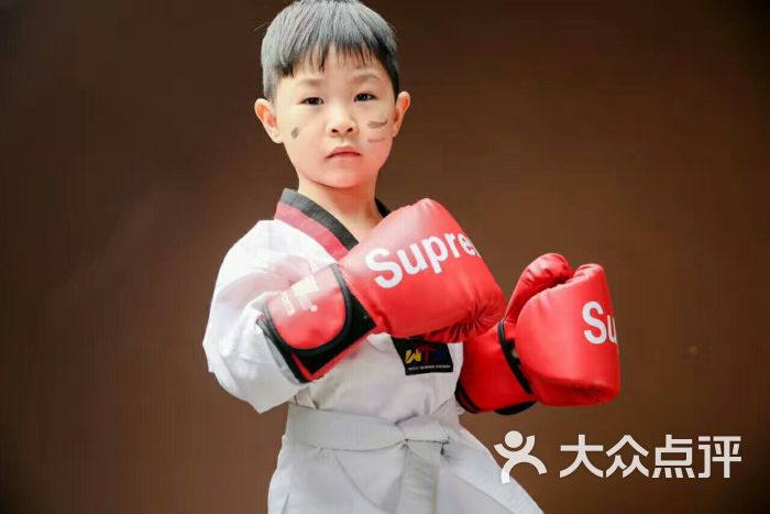 蓝鹰跆拳道俱乐部(世博小学)图片 - 第5张