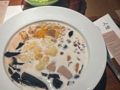 -RUXU入续糖水铺与包(卓悦中心店)