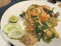 -Pakwan Restaurant & Bar
