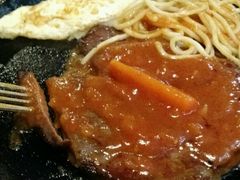 -皇品世家牛排(七一路店)