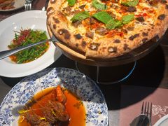 -九月里.自由花园餐厅