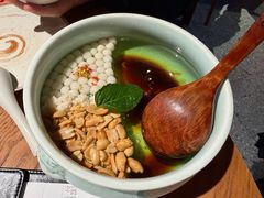-吃饭皇帝大土家民族菜(荟聚店)