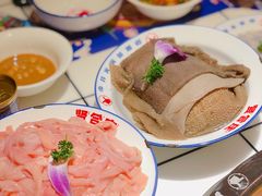 -贤合庄卤味火锅(安吉万达店)