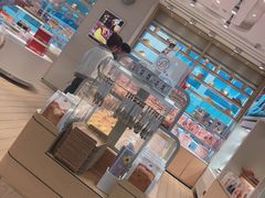 -好利来(南京路一店)