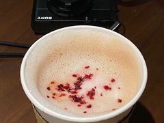 莓莓燕麦红茶玛奇朵-星巴克(天津五大道店)