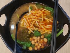 -桂在香知桂林米粉(红博中央公园店)
