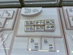 -威德钻石-克拉钻大本营(南京东路店)