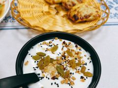 新疆畅销天润浓缩酸奶-马黑哥椒麻鸡(清江山水店)