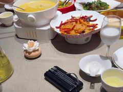 -香山湖渔家大院