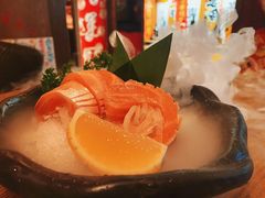 三文鱼腩刺身-一本久捷(新福店)
