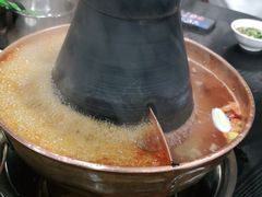-楼外楼大刀肉传统火锅居(繁荣路店)