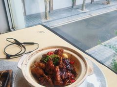 -穹六人间 people 6(岳阳路店)