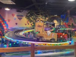 -卡通尼·Safari非洲探索乐园·生日会(金桥国际商业广场店)