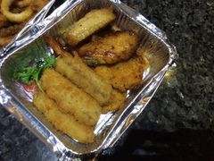 -必胜客(证大大拇指店)
