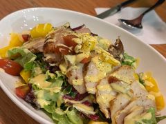 芒果鸡肉沙拉-UPPER KITCHEN(延安路店)