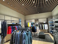 -砂之船奥莱(南京江宁店)