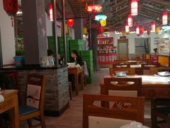 大堂-大胡同天津菜·海肠捞饭·津门皮皮虾锅贴一绝(西姜井店)