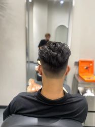 -P.R.O.salon 发哲