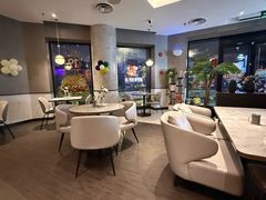 -必胜客(漕宝路店)