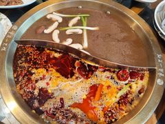 -小天鹅火锅·一线江景洪鼎旗舰店(洪崖洞店)