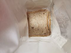 -禾沐·轻食·面包·咖啡