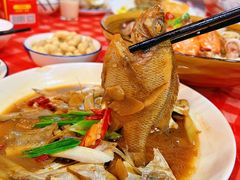 -鑫悦楼煎蟹·16年海鲜大排档