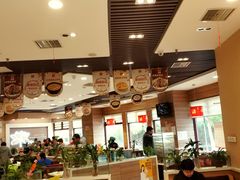 大堂-嘉和一品粥(马家堡店)