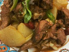 两人新疆沙湾大盘鸡-巴依老爷新疆美食(望京小街店)