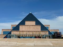 -上海市龙华烈士陵园