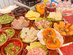 -黔有有贵州酸汤夺夺粉火锅(五味十字店)