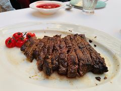 战斗民族400&nbsp;°C厚切牛扒-波特曼西餐厅(中央大街店)