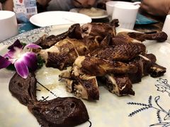 -老季市·三代非遗传承·地标美食老汁鸡(工农路店)