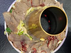 -撒拉人家.酸菜牦牛肉火锅
