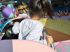 -蓝精灵乐园·世茂精灵之城主题乐园