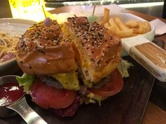 -FUTURE BAR(岭南天地店)