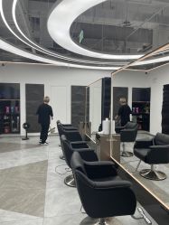 -ON STAR SALON