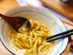 搅匀咖喱的亚子-火山屋台(新街口店)