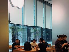 -Apple零售店(华贸购物中心店)