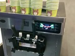 -重庆德庄火锅(体育中心店)