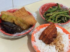 -咱家王新国把子肉(县东巷店)