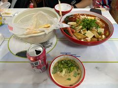 -小白房辣焙子(西落凤街店)