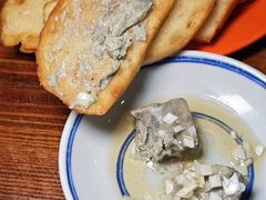 炸馒头臭豆腐-黄寺卤煮·黄寺喝酒公司