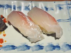 鲷鱼刺身-初居食屋日式料理(万象城购物中心店)